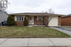 494 LANSDOWNE AVENUE Woodstock (Woodstock - North), ON N4T 1J6