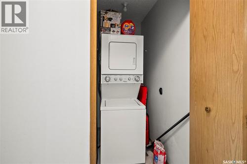 201 215 Kingsmere Boulevard, Saskatoon, SK - Indoor Photo Showing Laundry Room