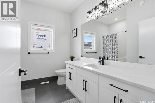 271 Dziadyk Manor, Saskatoon, SK - Indoor Photo Showing Bathroom