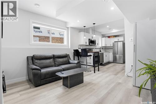 271 Dziadyk Manor, Saskatoon, SK - Indoor