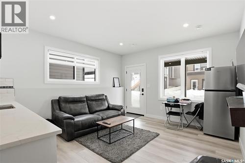 271 Dziadyk Manor, Saskatoon, SK - Indoor