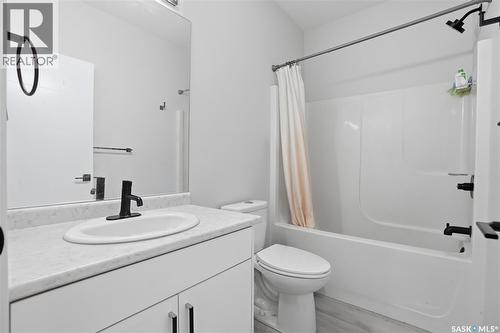 271 Dziadyk Manor, Saskatoon, SK - Indoor Photo Showing Bathroom