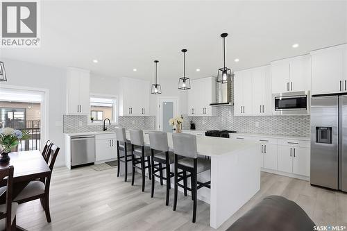 271 Dziadyk Manor, Saskatoon, SK - Indoor Photo Showing Kitchen With Upgraded Kitchen