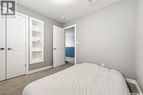 4609 Green Rock Road E, Regina, SK - Indoor Photo Showing Bedroom