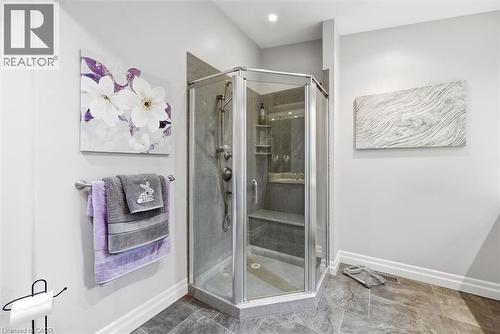 285 Glen Afton Drive, Burlington, ON - Indoor