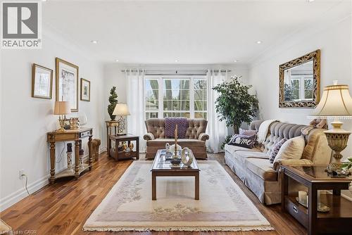 285 Glen Afton Drive, Burlington, ON - Indoor Photo Showing Living Room