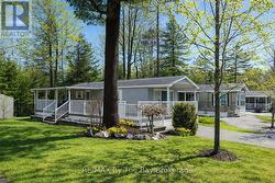 32 TEMAGAMI TRAIL Wasaga Beach, ON L9Z 1X7