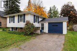 698 GUSTAVUS STREET Saugeen Shores, ON N0H 2C0