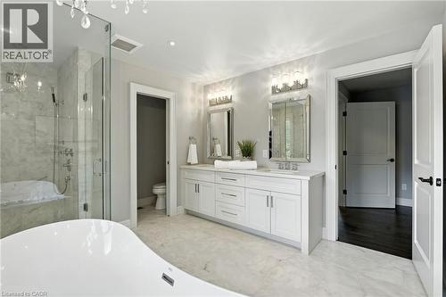 391 Patricia Drive, Burlington, ON - Indoor Photo Showing Bathroom