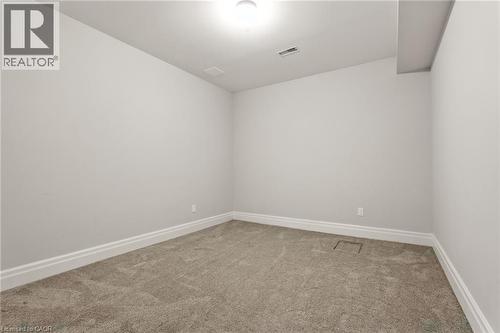 391 Patricia Drive, Burlington, ON - Indoor Photo Showing Other Room