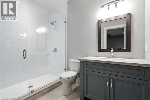 391 Patricia Drive, Burlington, ON - Indoor Photo Showing Bathroom