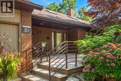 13 OAK Drive Niagara-On-The-Lake, ON L0S 1J0