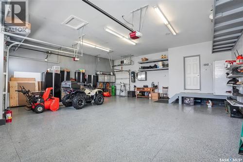 1807 Pohorecky Crescent, Saskatoon, SK - Indoor Photo Showing Garage