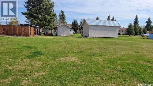 64 1St Avenue E, Leoville, SK - Outdoor