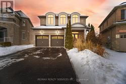 17 ISLAND GROVE Brampton, ON L6X 0W6