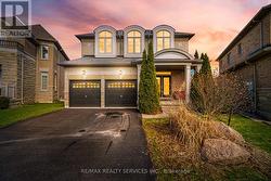 17 ISLAND GROVE Brampton, ON L6X 0W6