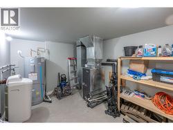 Lower level utility room - 