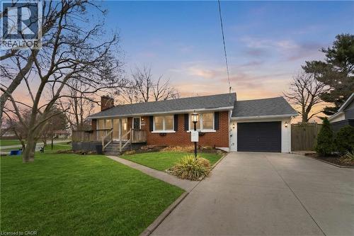 40 NICKERSON Avenue  St. Catharines, ON L2N 3M4