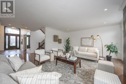 1615 Wickerson Gate, London South (South K), ON - Indoor Photo Showing Living Room