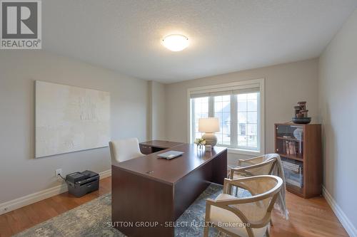 1615 Wickerson Gate, London South (South K), ON - Indoor Photo Showing Office