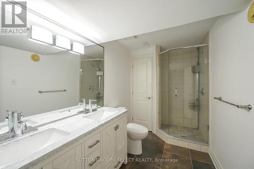 1615 Wickerson Gate, London South (South K), ON - Indoor Photo Showing Bathroom