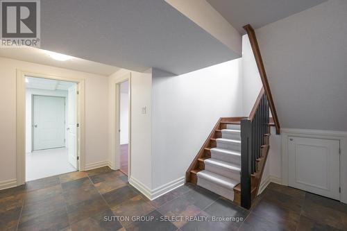1615 Wickerson Gate, London South (South K), ON - Indoor Photo Showing Other Room