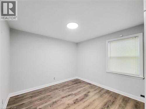 208 East 32Nd Street, Hamilton, ON - Indoor Photo Showing Other Room