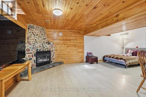 9 Holm Street, Cambridge, ON - Indoor With Fireplace