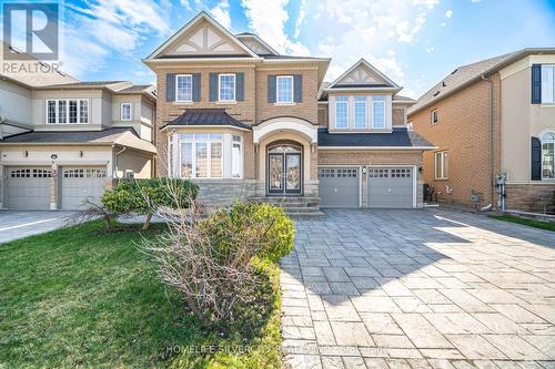 80 SCOTCHMERE CRESCENT  Brampton, ON L6P 3A6