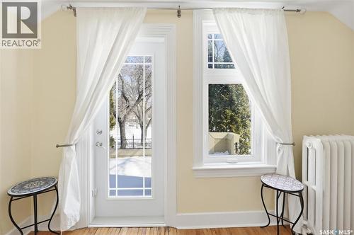 921 10Th Avenue N, Saskatoon, SK - Indoor Photo Showing Other Room