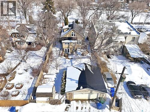 921 10Th Avenue N, Saskatoon, SK - Outdoor