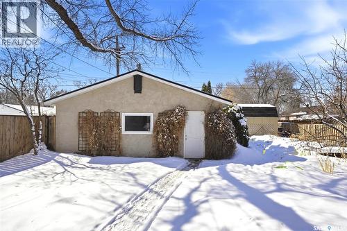 921 10Th Avenue N, Saskatoon, SK - Outdoor