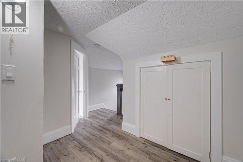227 East 23Rd Street, Hamilton, ON - Indoor Photo Showing Other Room