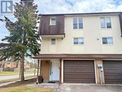 20 - 20 TOWNSEND ROAD Toronto, ON M2H 2T2