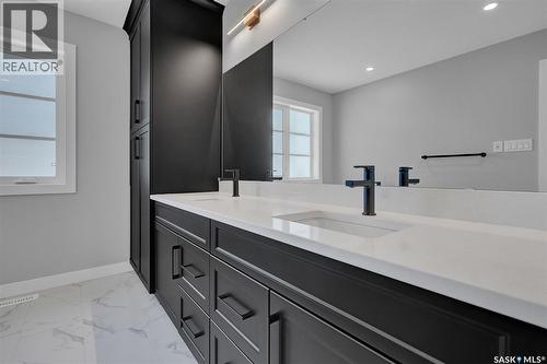 4327 Wild Rose Drive, Regina, SK - Indoor Photo Showing Bathroom