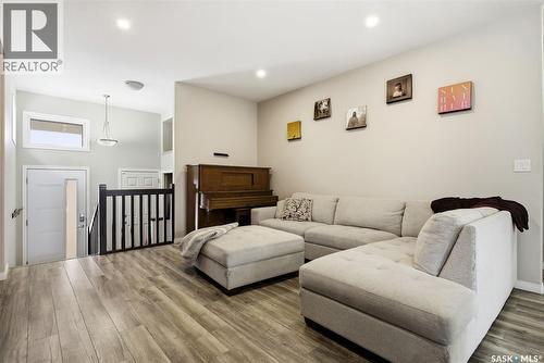 5381 Mckenna Crescent, Regina, SK - Indoor