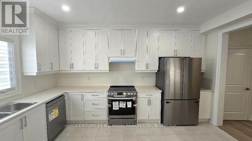 61 Ruby Ridge, Oro-Medonte, ON - Indoor Photo Showing Kitchen
