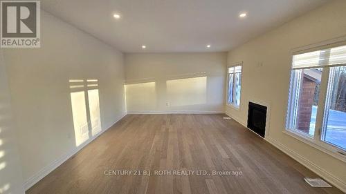 61 Ruby Ridge, Oro-Medonte, ON - Indoor Photo Showing Other Room