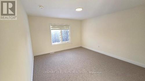 61 Ruby Ridge, Oro-Medonte, ON - Indoor Photo Showing Other Room