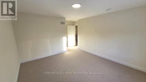 61 Ruby Ridge, Oro-Medonte, ON - Indoor Photo Showing Other Room