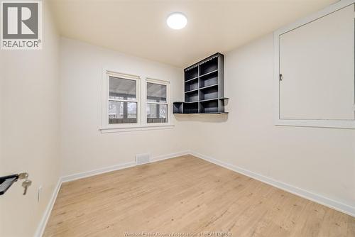 1114 Edward Unit# Upper, Windsor, ON - Indoor Photo Showing Other Room