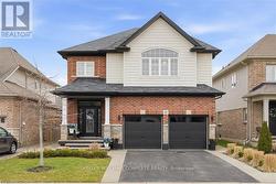 39 TURI DRIVE Hamilton, ON L9B 0E2