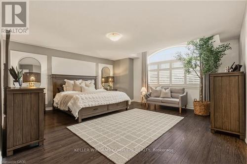 39 Turi Drive, Hamilton, ON - Indoor Photo Showing Bedroom