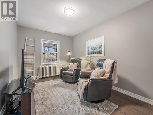 8 Glenvale Boulevard, Toronto, ON - Indoor