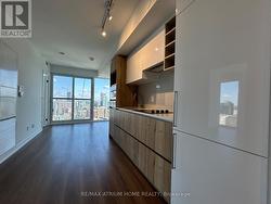 4006 - 319 JAVIS STREET Toronto, ON M5B 0C8