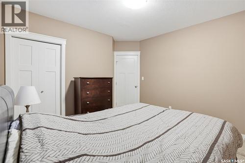 3229 18Th Avenue, Regina, SK - Indoor Photo Showing Bedroom