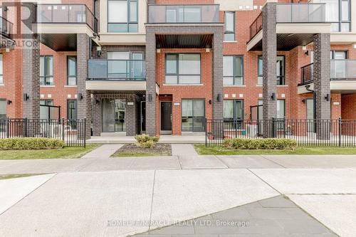 29 - 100 DUFAY ROAD  Brampton, ON L7A 4S3