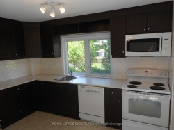 Back Upper Unit-24 Kilpatrick Drive Toronto, ON M1R 2B6