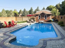 10 Fisher Drive  Adjala-Tosorontio, ON L0M 1J0