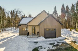 59 Rue des Golfeurs Sainte-Marguerite-Du-Lac-Masson, QC J0T 1L0